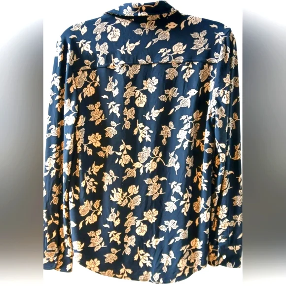 Lauren Ralph Lauren Women's Black Floral Stretch Button Up Blouse-Size SM NWOT - Picture 2 of 5